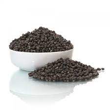 Urad Dal (Whole) (1 kg)